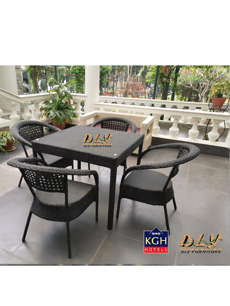dinner table set-14
